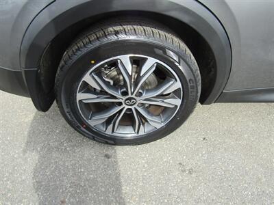 2018 INFINITI QX30 AWD,NAV,PREM PKG,CONV PKG,SILVER CERTIFIED   - Photo 16 - Haddon Twp, NJ 08107