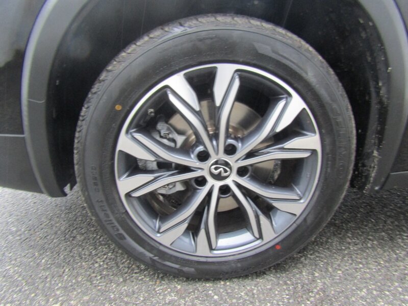 2017 INFINITI QX30 AWD,PREM ,NAV,TECH PKG,CONV PKG,SILVER CERTIFIED - Photo 33 - Haddon Twp, NJ 08107