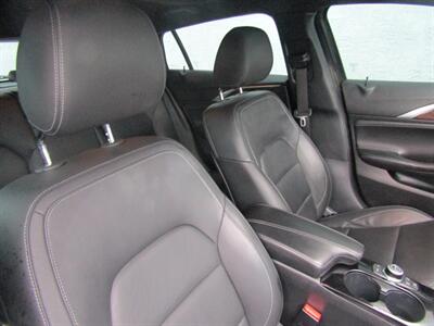2017 INFINITI QX30 AWD,PREM ,NAV,TECH PKG,CONV PKG,SILVER CERTIFIED - Photo 16 - Haddon Twp, NJ 08107