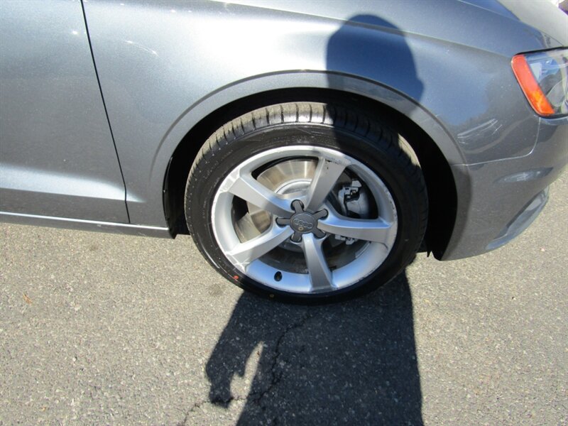 2016 Audi A3 2.0T quattro Premium - Photo 16 - Haddon Twp, NJ 08107