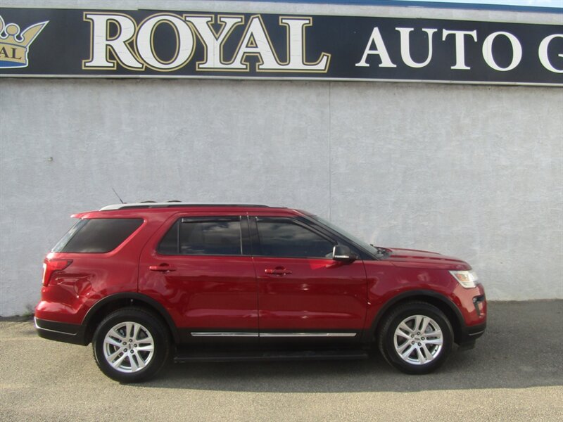 2019 Ford Explorer XLT - Photo 2 - Haddon Twp, NJ 08107