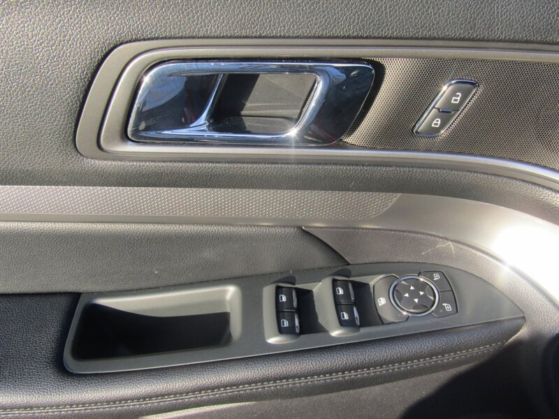 2019 Ford Explorer XLT,4X4,TECH PKG.LEATHER,PANO,SILVER CERTIFIED - Photo 10 - Haddon Twp, NJ 08107