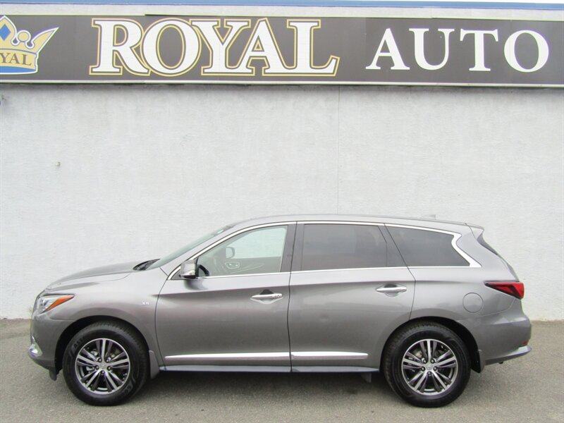 2017 INFINITI QX60 AWD,CONV PKG,RVC,PWR PKG,SILVER CERTIFIED - Photo 4 - Haddon Twp, NJ 08107