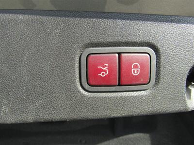 2013 Mercedes-Benz AWD,NAV,PREM SPORT PKG,CONV PKG,SILVER CERTIFIED   - Photo 49 - Haddon Twp, NJ 08107