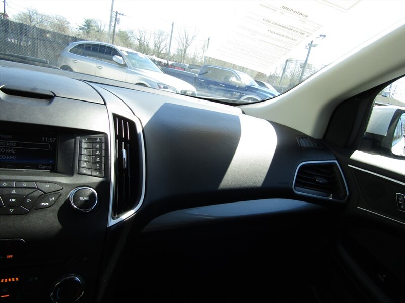 2016 Ford Edge SEL,AWD,,TECH PKG,CONV PKG,RVC,SILVER CERTIFIED - Photo 62 - Haddon Twp, NJ 08107