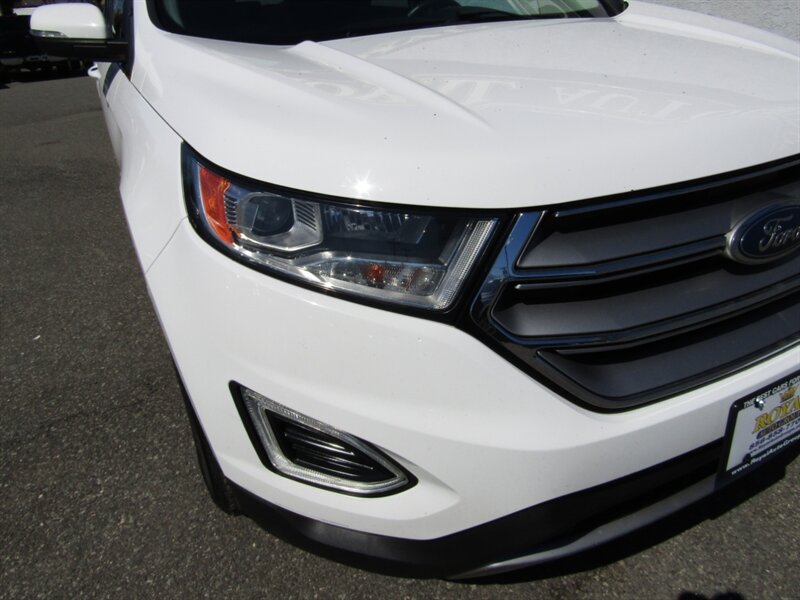 2016 Ford Edge SEL,AWD,,TECH PKG,CONV PKG,RVC,SILVER CERTIFIED - Photo 10 - Haddon Twp, NJ 08107