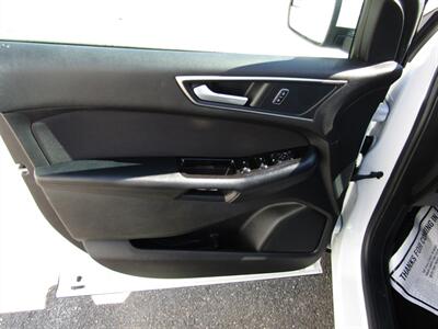 2016 Ford Edge SEL,AWD,,TECH PKG,CONV PKG,RVC,SILVER CERTIFIED   - Photo 35 - Haddon Twp, NJ 08107