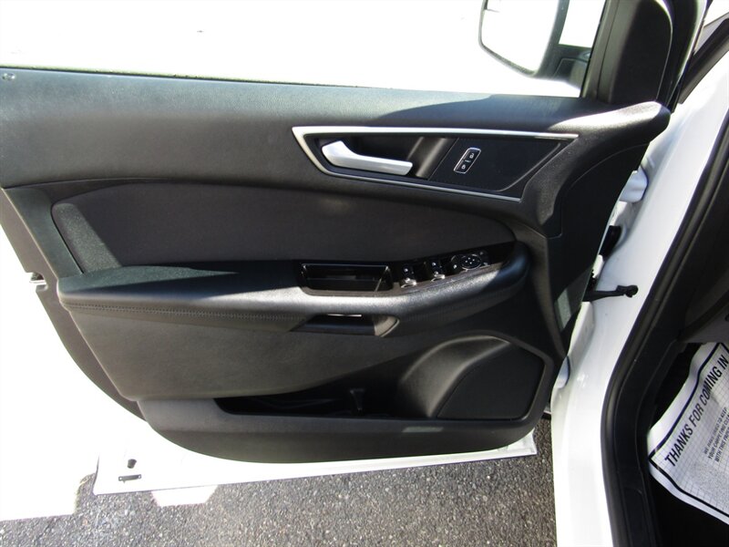 2016 Ford Edge SEL,AWD,,TECH PKG,CONV PKG,RVC,SILVER CERTIFIED - Photo 35 - Haddon Twp, NJ 08107