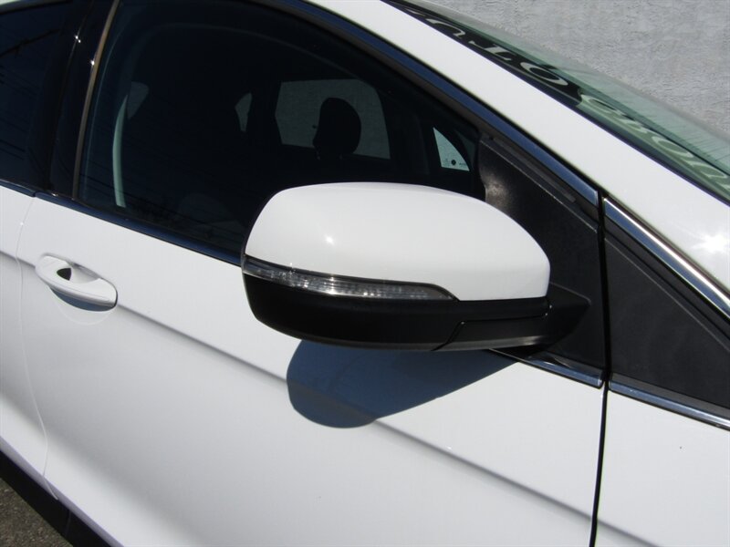 2016 Ford Edge SEL,AWD,,TECH PKG,CONV PKG,RVC,SILVER CERTIFIED - Photo 14 - Haddon Twp, NJ 08107