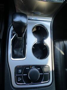 2022 Jeep Grand Cherokee LIMITED,AWD,NAV,TECH PKG,SILVER CERTIFIED   - Photo 32 - Haddon Twp, NJ 08107