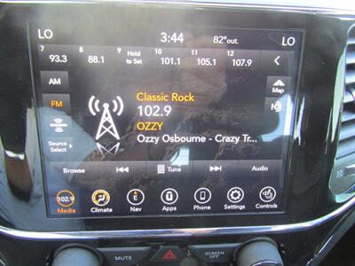 2022 Jeep Grand Cherokee LIMITED,AWD,NAV,TECH PKG,SILVER CERTIFIED   - Photo 28 - Haddon Twp, NJ 08107
