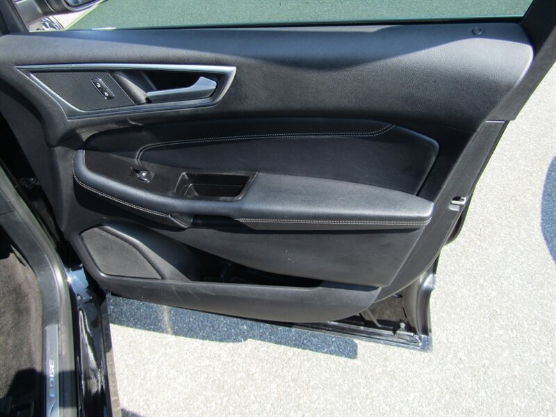 2018 Ford Edge AWD,NAV,DR.ASST PKG,PANOROOF,RVC,SILVER CERTIFIED - Photo 49 - Haddon Twp, NJ 08107
