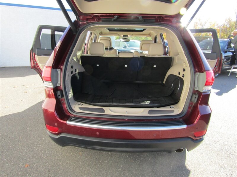 2017 Jeep Grand Cherokee Limited   - Photo 43 - Haddon Twp, NJ 08107