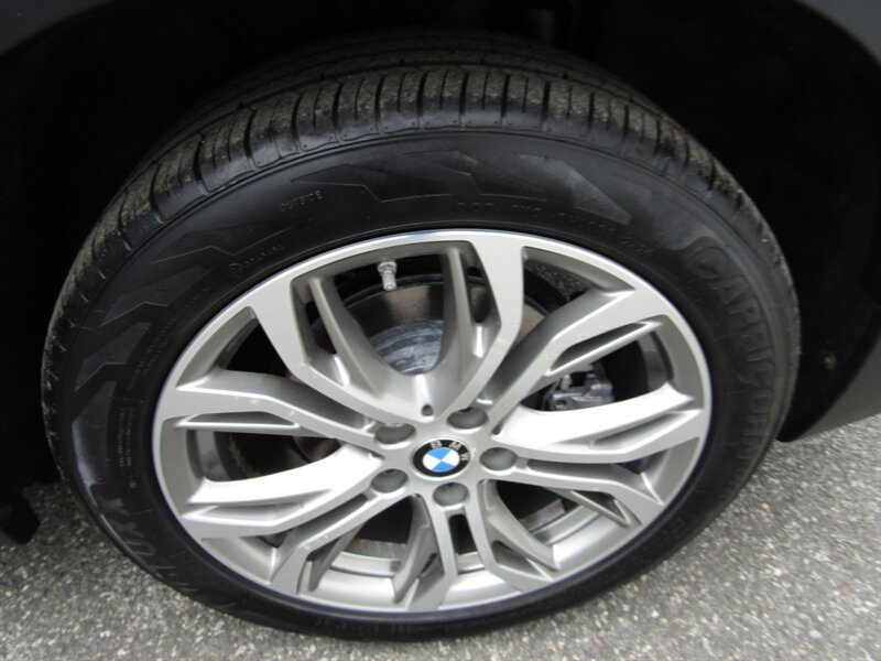 2017 BMW X1 AWD,NAV,PREM PKG,COMFORT PKG,SILVER CERTIFIED - Photo 49 - Haddon Twp, NJ 08107