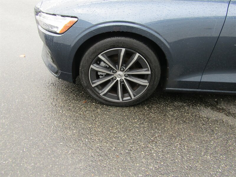 2021 Volvo S60 T5 Momentum   - Photo 14 - Haddon Twp, NJ 08107