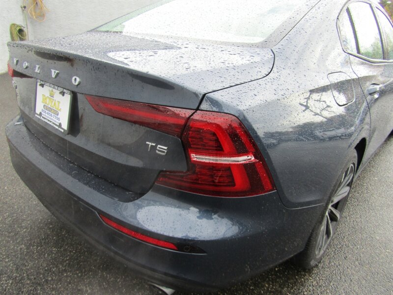2021 Volvo S60 T5 Momentum   - Photo 26 - Haddon Twp, NJ 08107