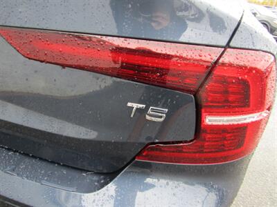2021 Volvo S60 T5 Momentum   - Photo 25 - Haddon Twp, NJ 08107