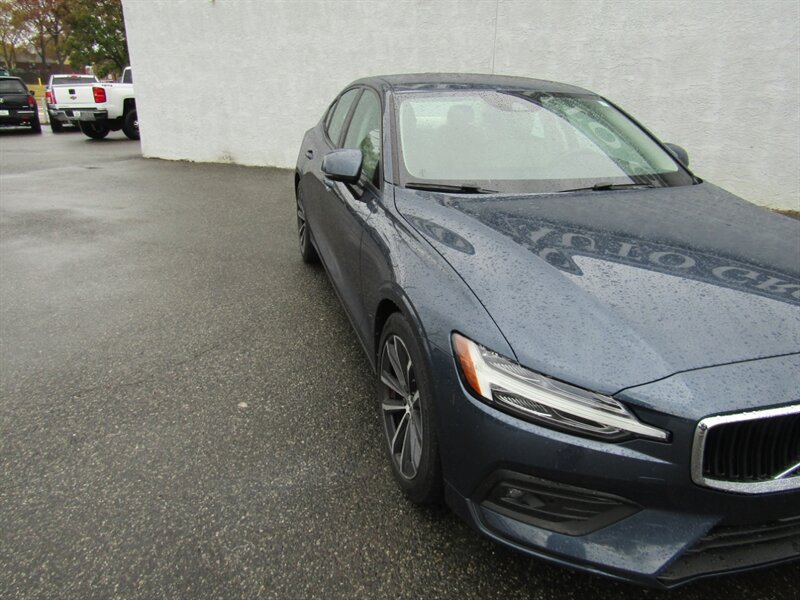 2021 Volvo S60 T5 Momentum   - Photo 18 - Haddon Twp, NJ 08107
