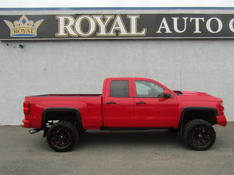 2017 Chevrolet Silverado 1500 LT - Photo 2 - Haddon Twp, NJ 08107