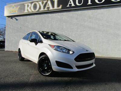 2017 Ford Fiesta SE,CONV PKG,RVC,SILVER CERTIFIED   - Photo 1 - Haddon Twp, NJ 08107