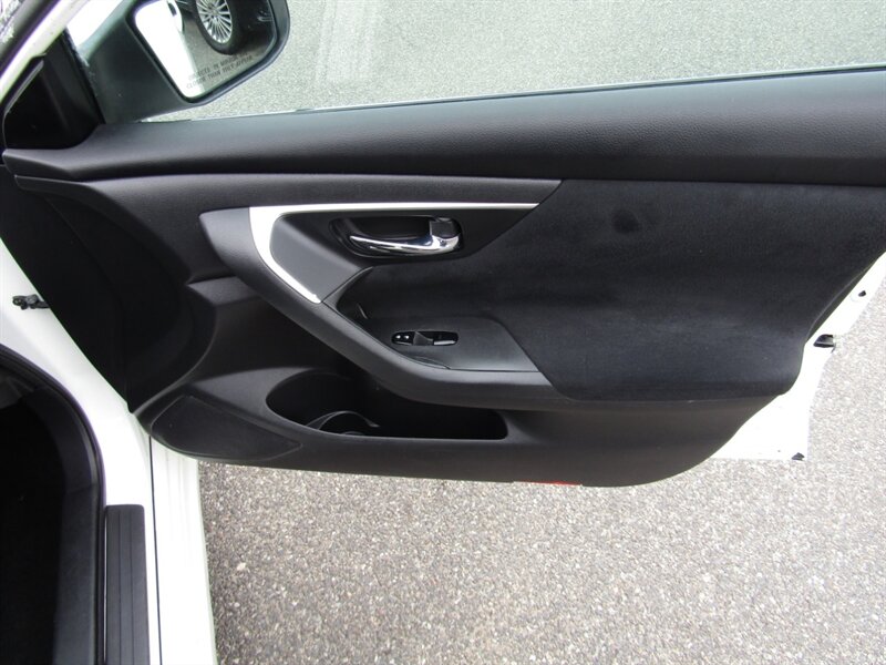 2015 Nissan Altima 2.5 - Photo 43 - Haddon Twp, NJ 08107
