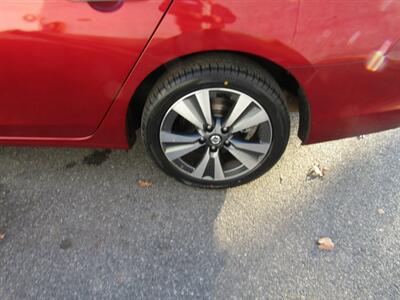 2017 Nissan Sentra SL,NAV,TECH PKG,DR.ASST PKG,RVC,SILVER CERTIFIED - Photo 15 - Haddon Twp, NJ 08107