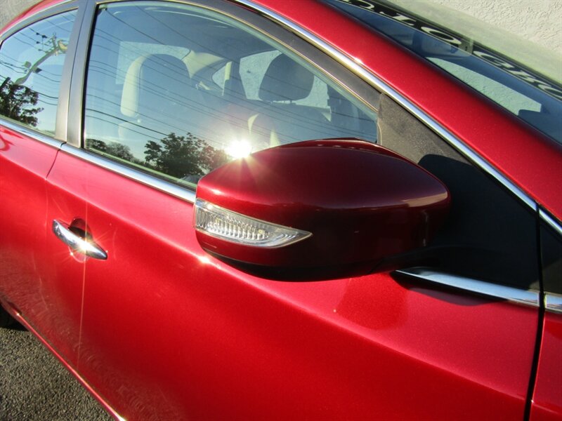 2017 Nissan Sentra SL,NAV,TECH PKG,DR.ASST PKG,RVC,SILVER CERTIFIED - Photo 31 - Haddon Twp, NJ 08107