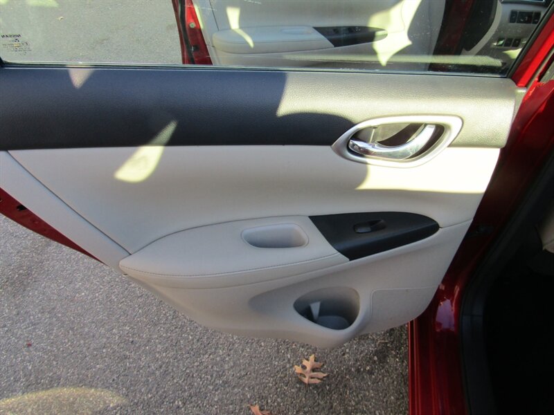 2017 Nissan Sentra SL,NAV,TECH PKG,DR.ASST PKG,RVC,SILVER CERTIFIED - Photo 36 - Haddon Twp, NJ 08107