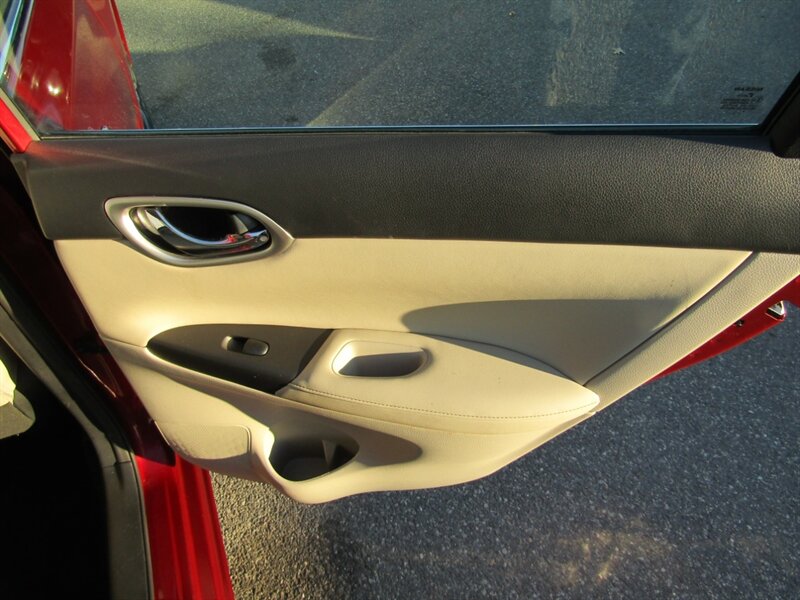 2017 Nissan Sentra SL,NAV,TECH PKG,DR.ASST PKG,RVC,SILVER CERTIFIED - Photo 41 - Haddon Twp, NJ 08107