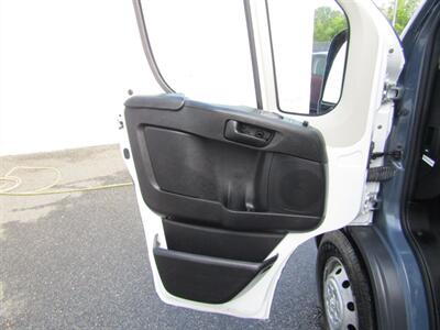 2018 RAM ProMaster 2500 HD,LWB CONV PKG,RVC,SILVER CERTIFIED   - Photo 27 - Haddon Twp, NJ 08107
