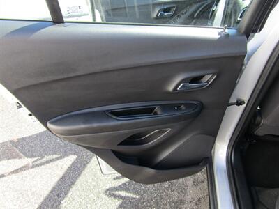 2019 Chevrolet Trax LS,PWR PKG,CONV PKG,,SILVER CERTIFIED - Photo 33 - Haddon Twp, NJ 08107