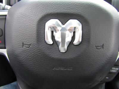 2020 RAM 1500 BIG HORN,COMFORT TECH PKG,PANO,SILVER CERTIFIED   - Photo 32 - Haddon Twp, NJ 08107