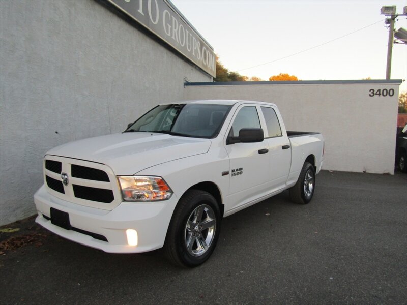 2017 RAM 1500 4x4,CONV PKG,RVC,SILVER CERTIFIED - Photo 5 - Haddon Twp, NJ 08107