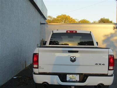 2017 RAM 1500 4x4,CONV PKG,RVC,SILVER CERTIFIED - Photo 7 - Haddon Twp, NJ 08107