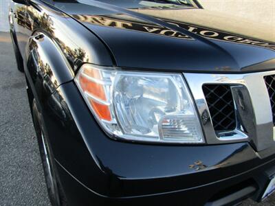 2018 Nissan Frontier SV,4X4,CONV PKG,RVC,PWR PKG,SILVER CERTIFIED   - Photo 9 - Haddon Twp, NJ 08107