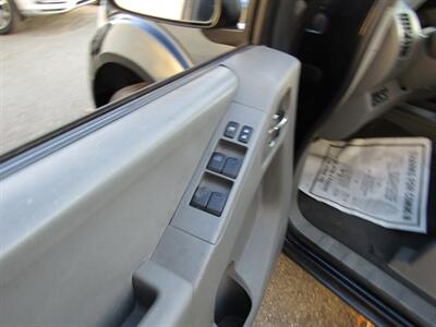 2018 Nissan Frontier SV,4X4,CONV PKG,RVC,PWR PKG,SILVER CERTIFIED   - Photo 28 - Haddon Twp, NJ 08107