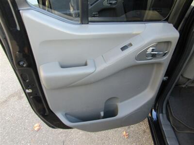 2018 Nissan Frontier SV,4X4,CONV PKG,RVC,PWR PKG,SILVER CERTIFIED   - Photo 31 - Haddon Twp, NJ 08107