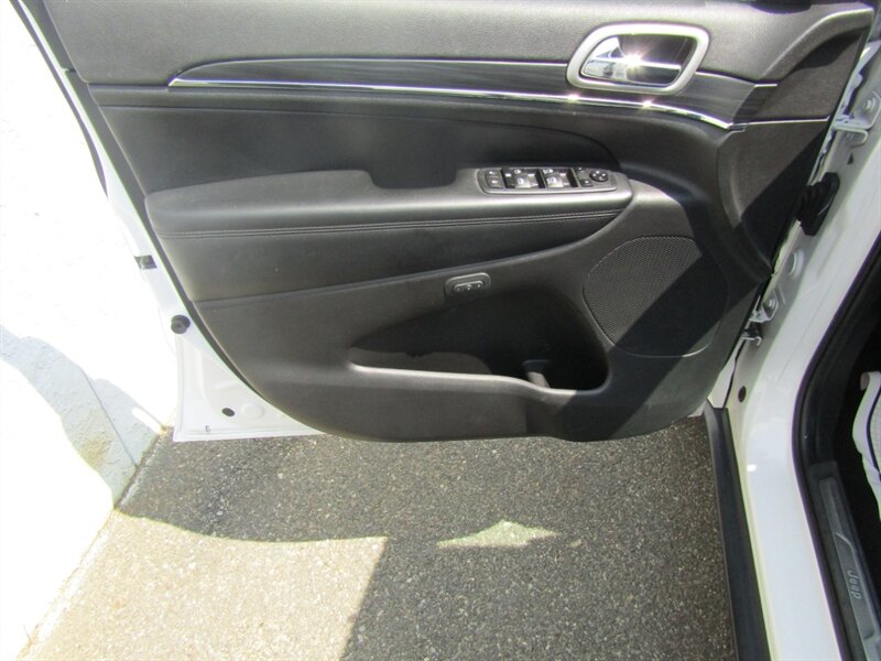 2020 Jeep Grand Cherokee Limited - Photo 9 - Haddon Twp, NJ 08107