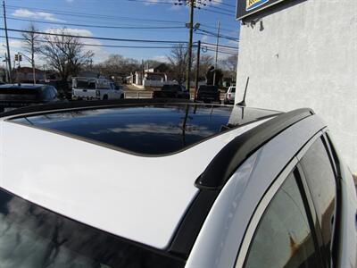 2022 Jeep Compass LATITUDE,4x4,PANOROOF,SILVER,RVC CERTIFIED   - Photo 16 - Haddon Twp, NJ 08107
