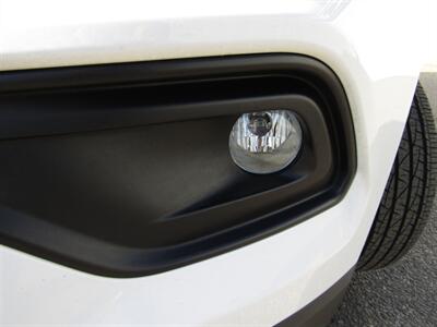 2022 Jeep Compass LATITUDE,4x4,PANOROOF,SILVER,RVC CERTIFIED   - Photo 12 - Haddon Twp, NJ 08107