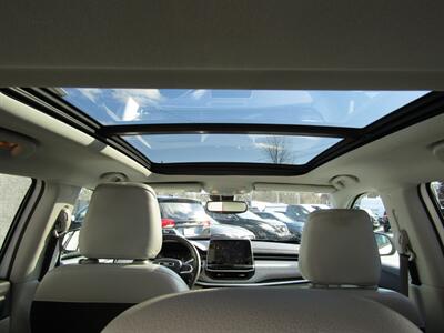 2022 Jeep Compass LATITUDE,4x4,PANOROOF,SILVER,RVC CERTIFIED   - Photo 33 - Haddon Twp, NJ 08107