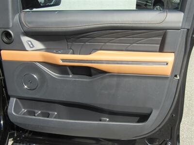 2023 Ford Expedition Platinum   - Photo 23 - Haddon Twp, NJ 08107