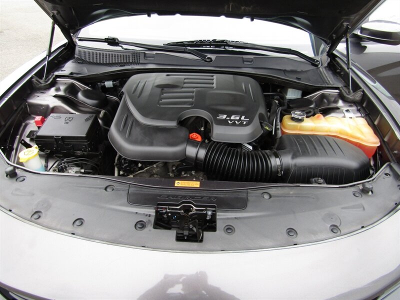 2019 Dodge Charger AWD,SXT,CONV PKG,RVC,SILVER CERTIFIED - Photo 39 - Haddon Twp, NJ 08107