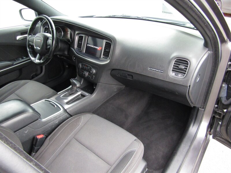 2019 Dodge Charger AWD,SXT,CONV PKG,RVC,SILVER CERTIFIED - Photo 21 - Haddon Twp, NJ 08107
