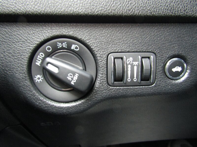 2019 Dodge Charger AWD,SXT,CONV PKG,RVC,SILVER CERTIFIED - Photo 24 - Haddon Twp, NJ 08107