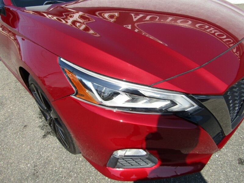 2019 Nissan Altima SR,CONV PKG,DR,RVC,CERTIFIED - Photo 9 - Haddon Twp, NJ 08107