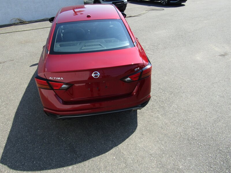 2019 Nissan Altima SR,CONV PKG,DR,RVC,CERTIFIED - Photo 28 - Haddon Twp, NJ 08107