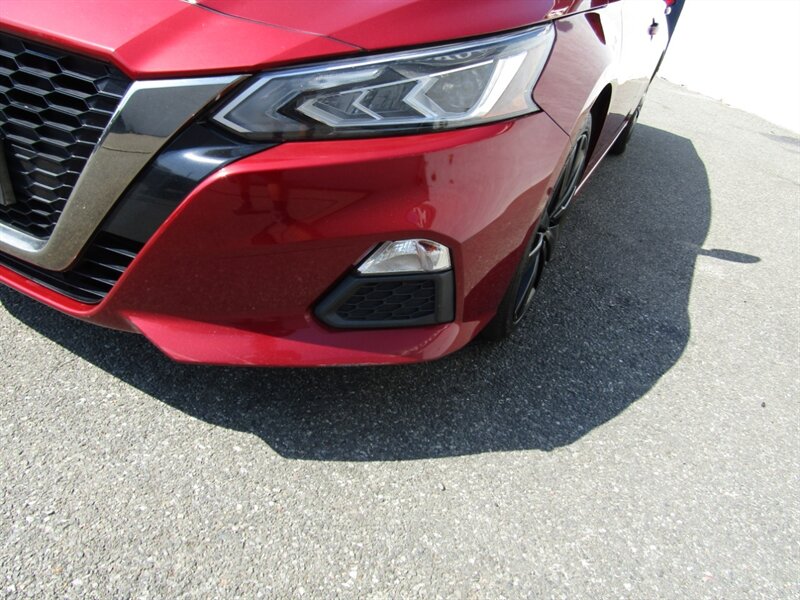 2019 Nissan Altima SR,CONV PKG,DR,RVC,CERTIFIED - Photo 13 - Haddon Twp, NJ 08107