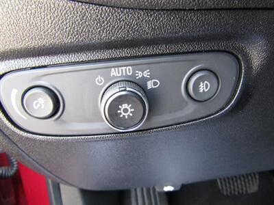 2019 Chevrolet Equinox Premier   - Photo 22 - Haddon Twp, NJ 08107