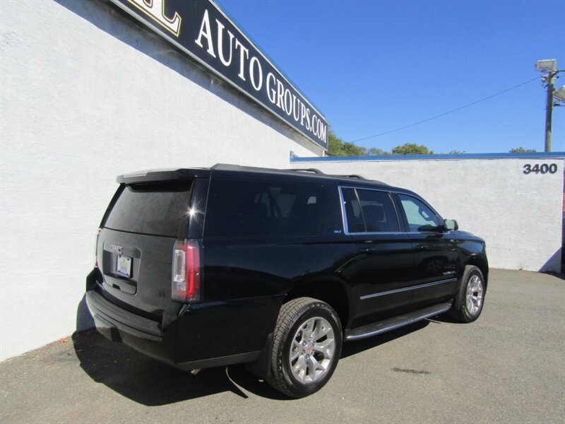 2018 GMC Yukon SLT,4X4,LUX PKG.DR.ASST PKG,RVCSILVER CERTIFIED - Photo 8 - Haddon Twp, NJ 08107
